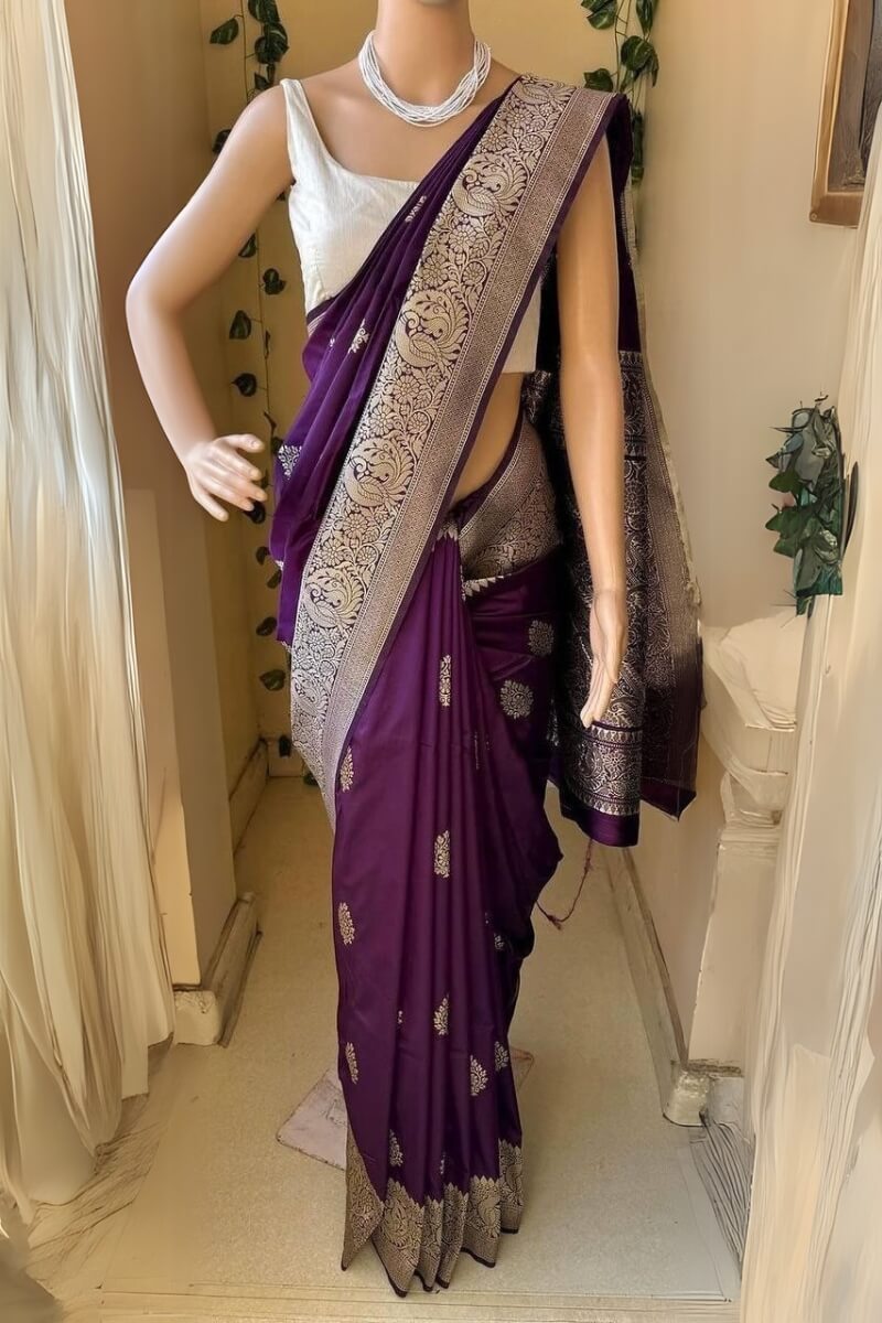 Deserving Purple Soft Silk Saree With Gorgeous Blouse Piece