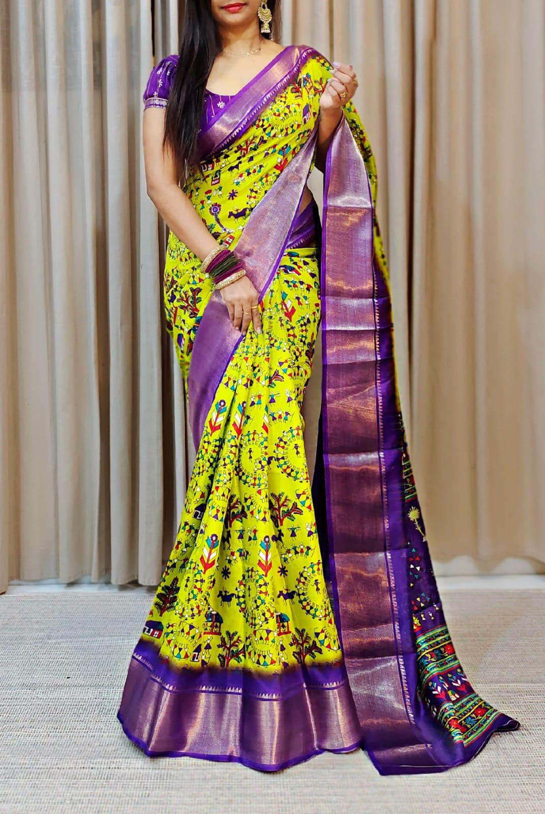 Vivacious Perrot Digital Printed Soft Silk Saree With Glorious Blouse Piece