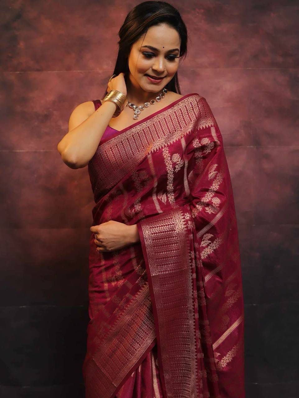 Smashing Wine Soft Silk Saree With Sempiternal Blouse Piece