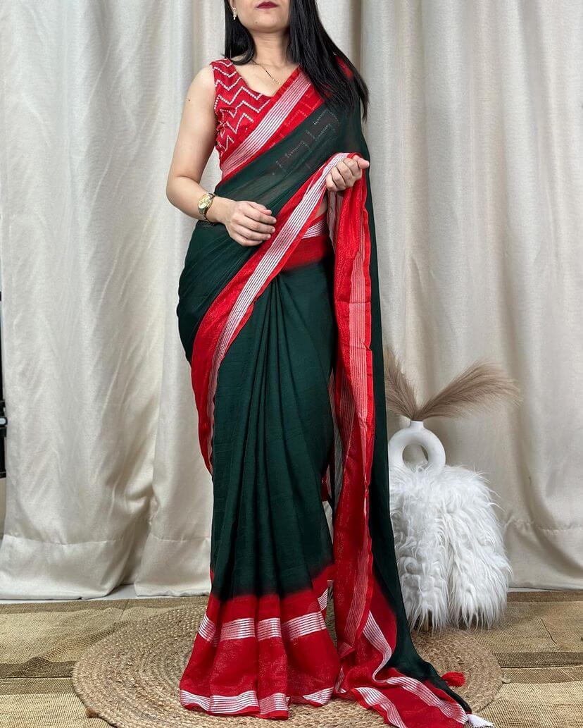 Resplendent Dark Green Digital Printed Chiffon Saree With Fancifull Blouse Piece