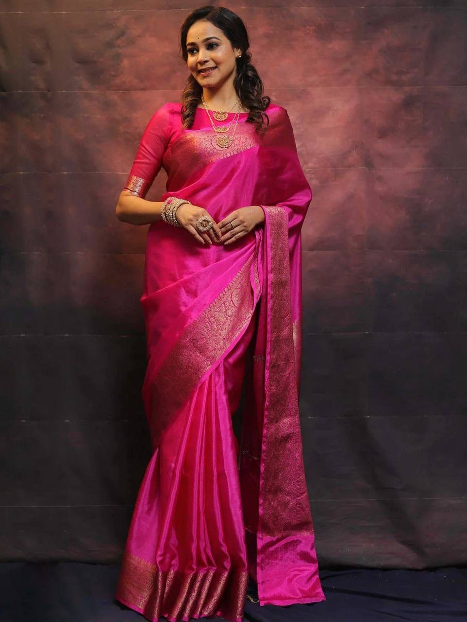 Lagniappe Dark Pink Soft Silk Saree With Devastating Blouse Piece