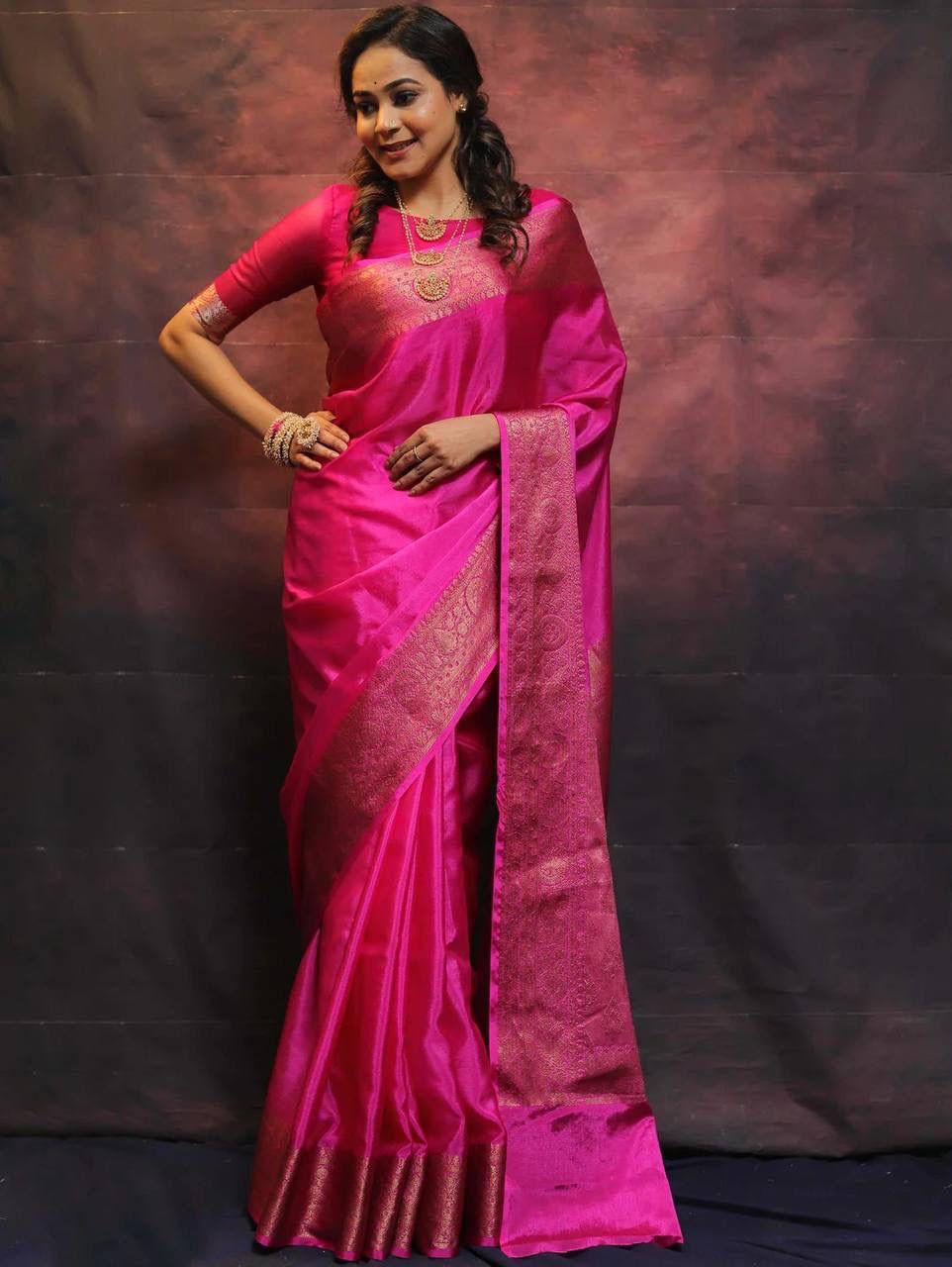 Lagniappe Dark Pink Soft Silk Saree With Devastating Blouse Piece