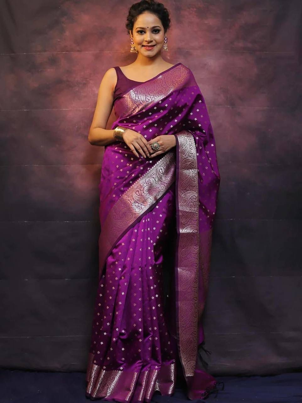 Seraglio Purple Soft Silk Saree With Lagniappe Blouse Piece