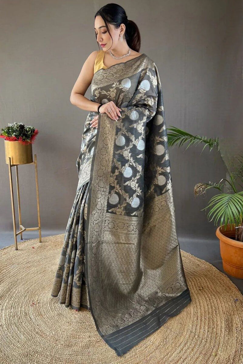 Dazzling Grey Cotton Silk Saree With Gleaming Blouse Piece