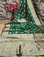 Groovy Dark Green Soft Silk Saree With Delightful Blouse Piece