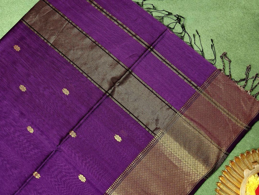 Fugacious Purple Cotton Silk Saree With Amiable Blouse Piece