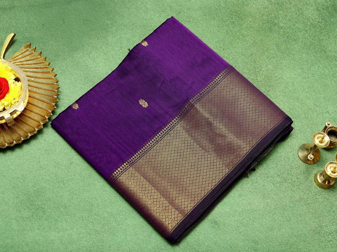 Fugacious Purple Cotton Silk Saree With Amiable Blouse Piece